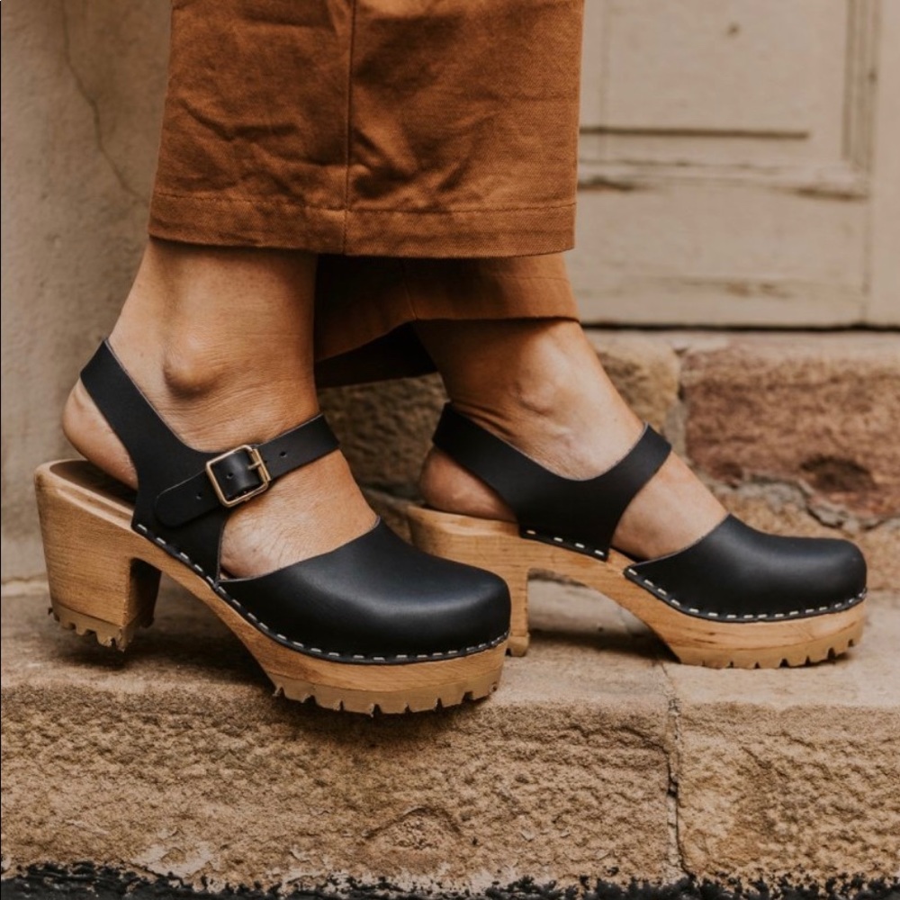 MIA ABBA Clogs